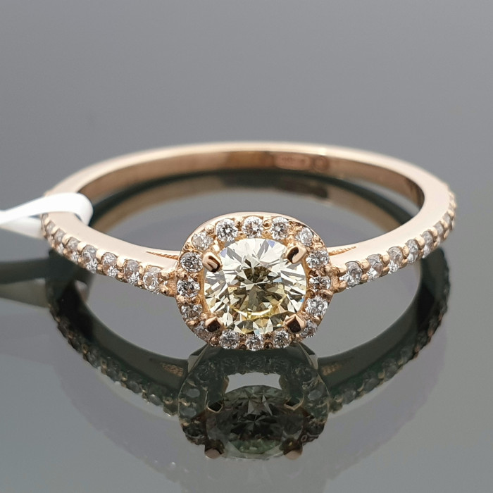 Rausvo aukso Halo sužadėtuvių žiedas dekoruotas "Fancy" briliantu (1712)