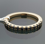 Geltono aukso žiedas dekoruotas juodų deimantų juostele "Adelė" (1726) 5