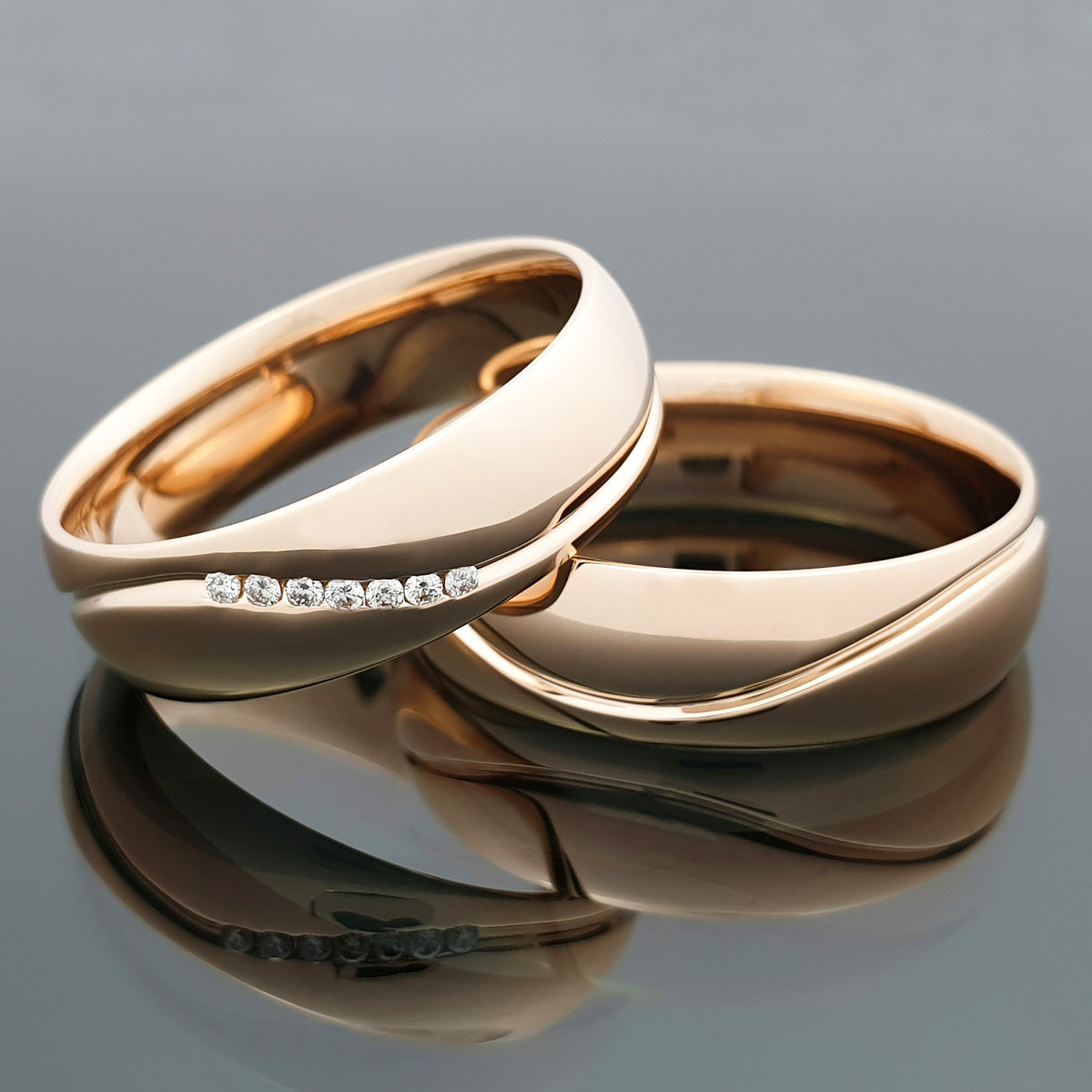 Vestuviniai žiedai su briliantais "Elegantiškos bangos" (vz144)