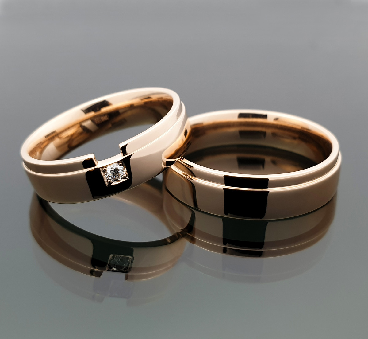 Wedding rings (vz77) 1