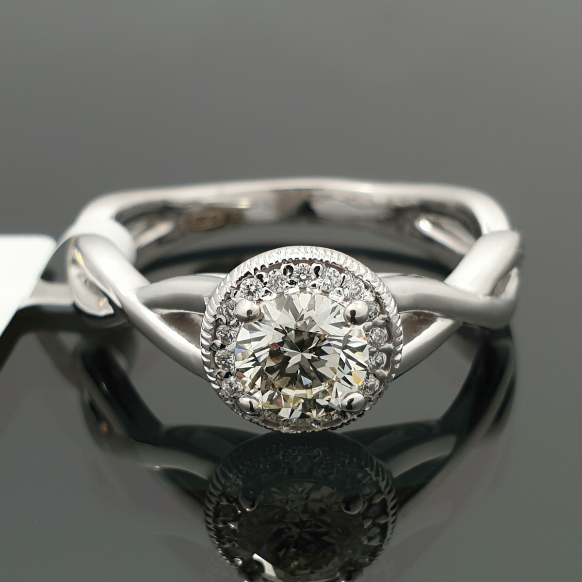 White Gold Diamond Engagement Ring (2195) 1