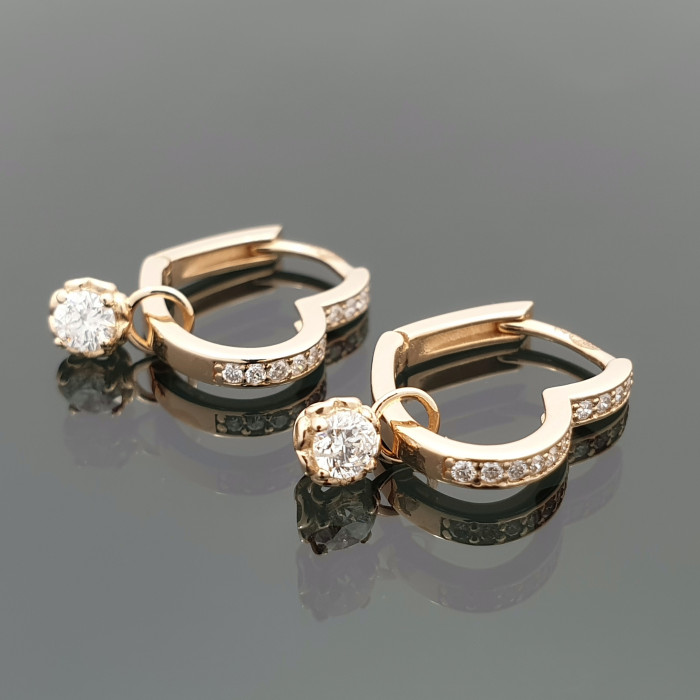 Heart-shaped earrings with diamonds (435)