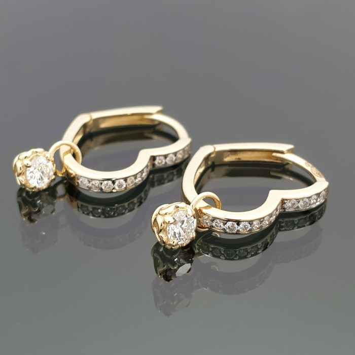 Heart-shaped earrings with diamonds (437)