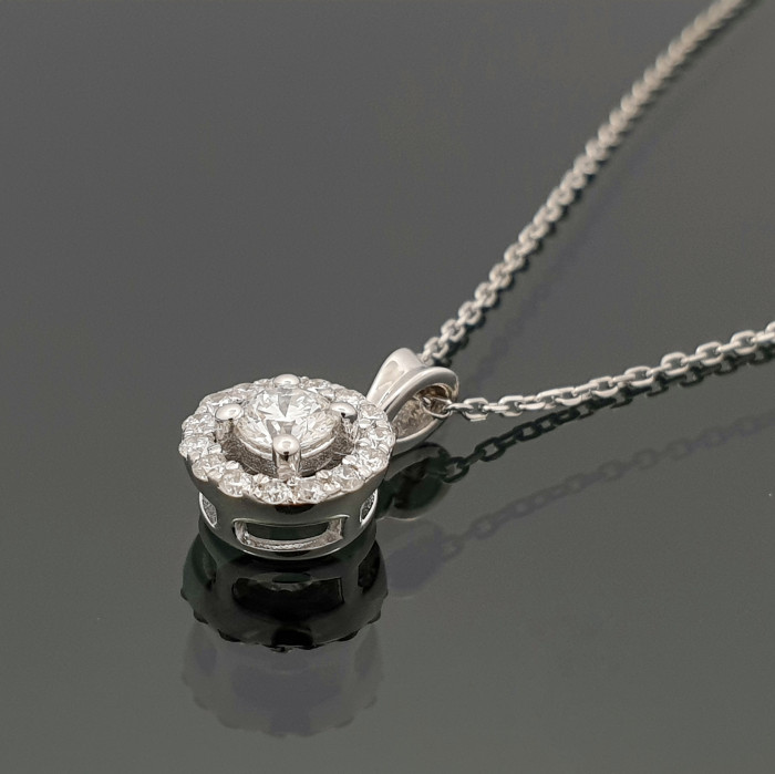 Chain with Halo diamond pendant (300)