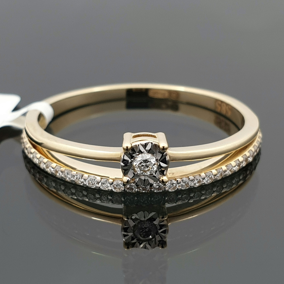 Sužadėtuvių žiedas su deimantų juostele (2246) 1