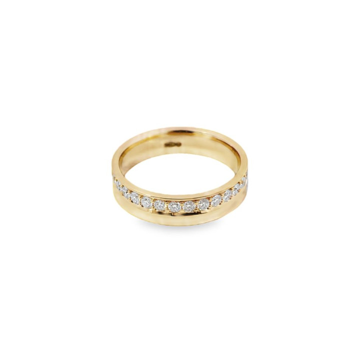 Yellow Gold Ring with Diamonds (2334)