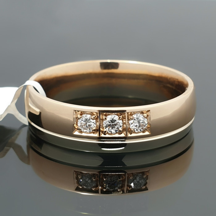 Gold ring with diamonds (2332)
