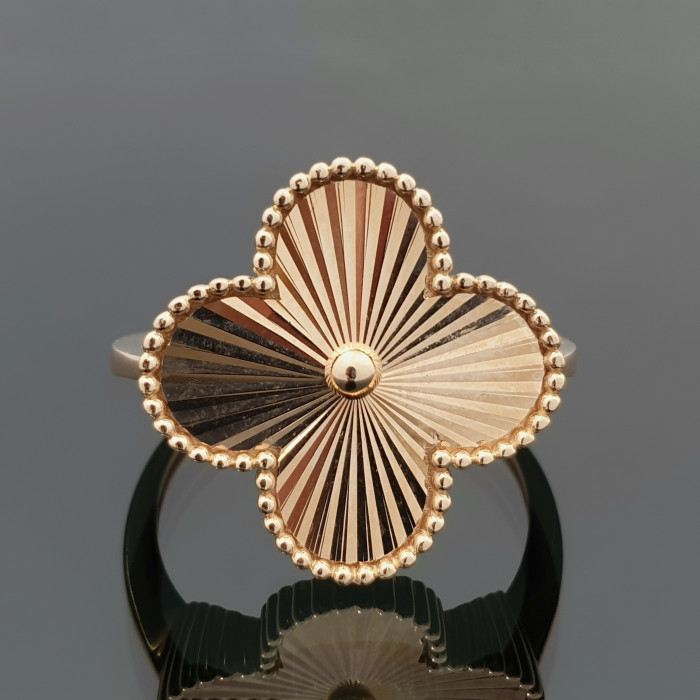 Auksinis žiedas "Dobilas" (1446)