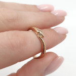 Gold ring 