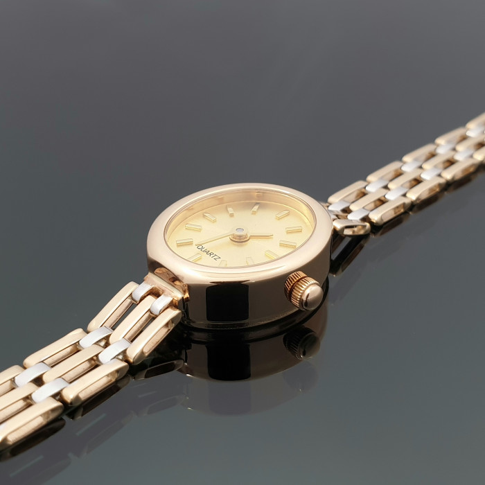 Auksinis laikrodis (605)