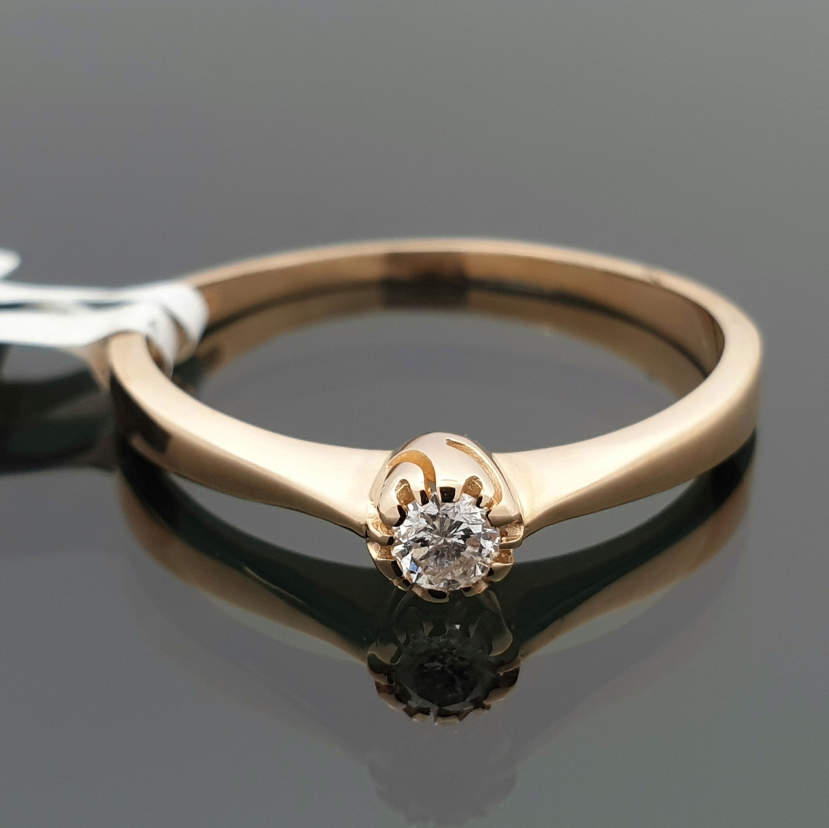 Classic Diamond Engagement Ring (2086) 1