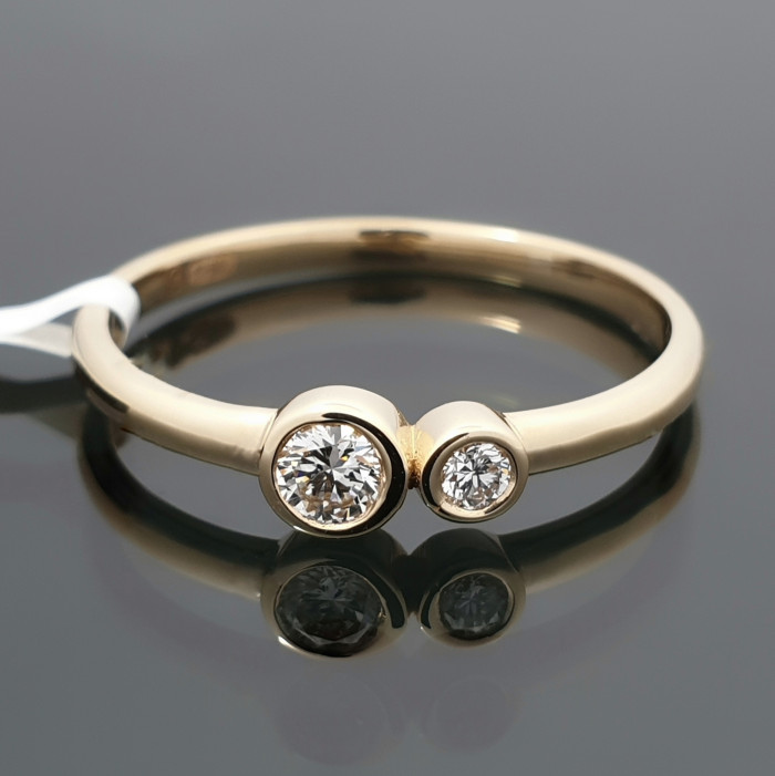 Geltono aukso sužadėtuvių žiedas su dviem deimantais (2391)