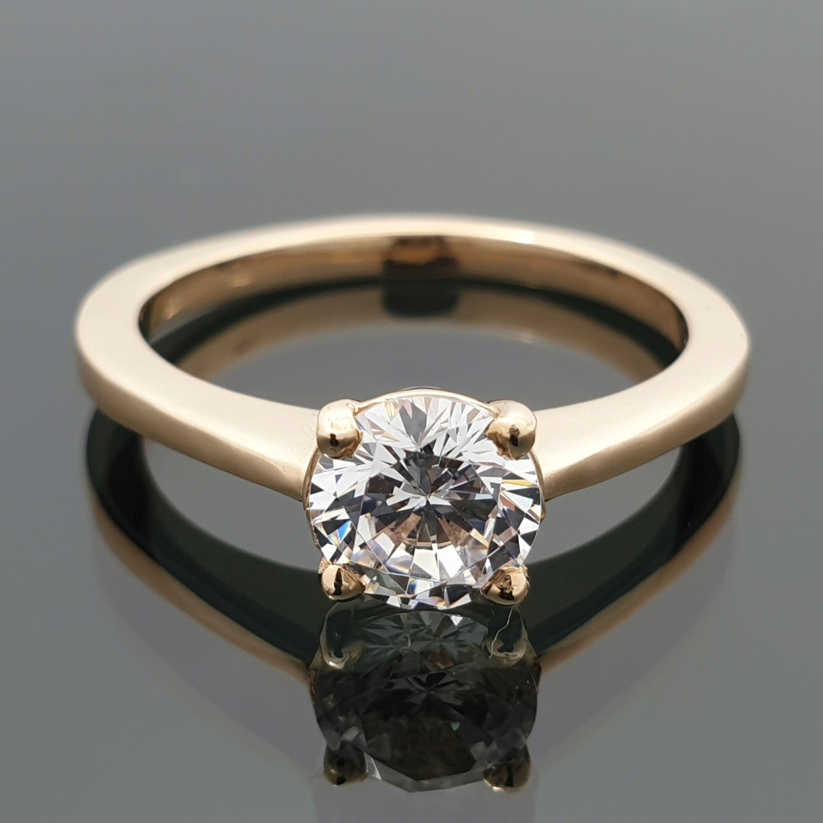 Classic engagement ring with eye (1683) 1