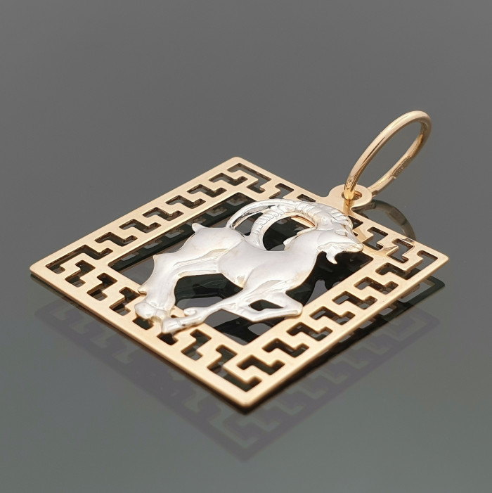 Gold pendant - Capricorn (935)