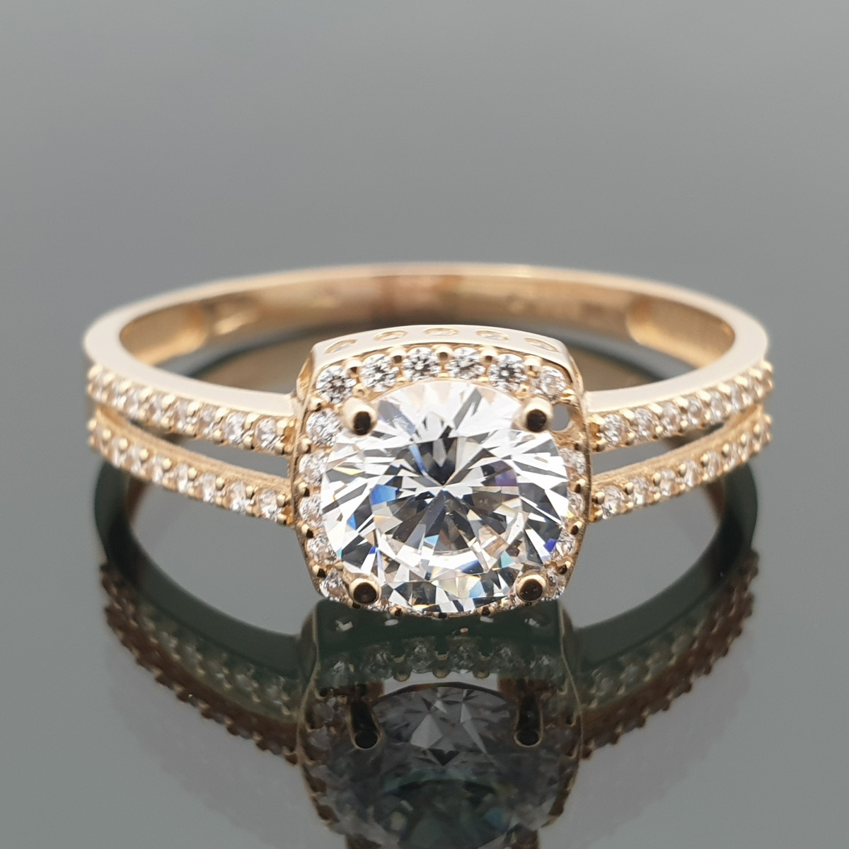 Engagement ring with rhinestone eyelets (1745) 1