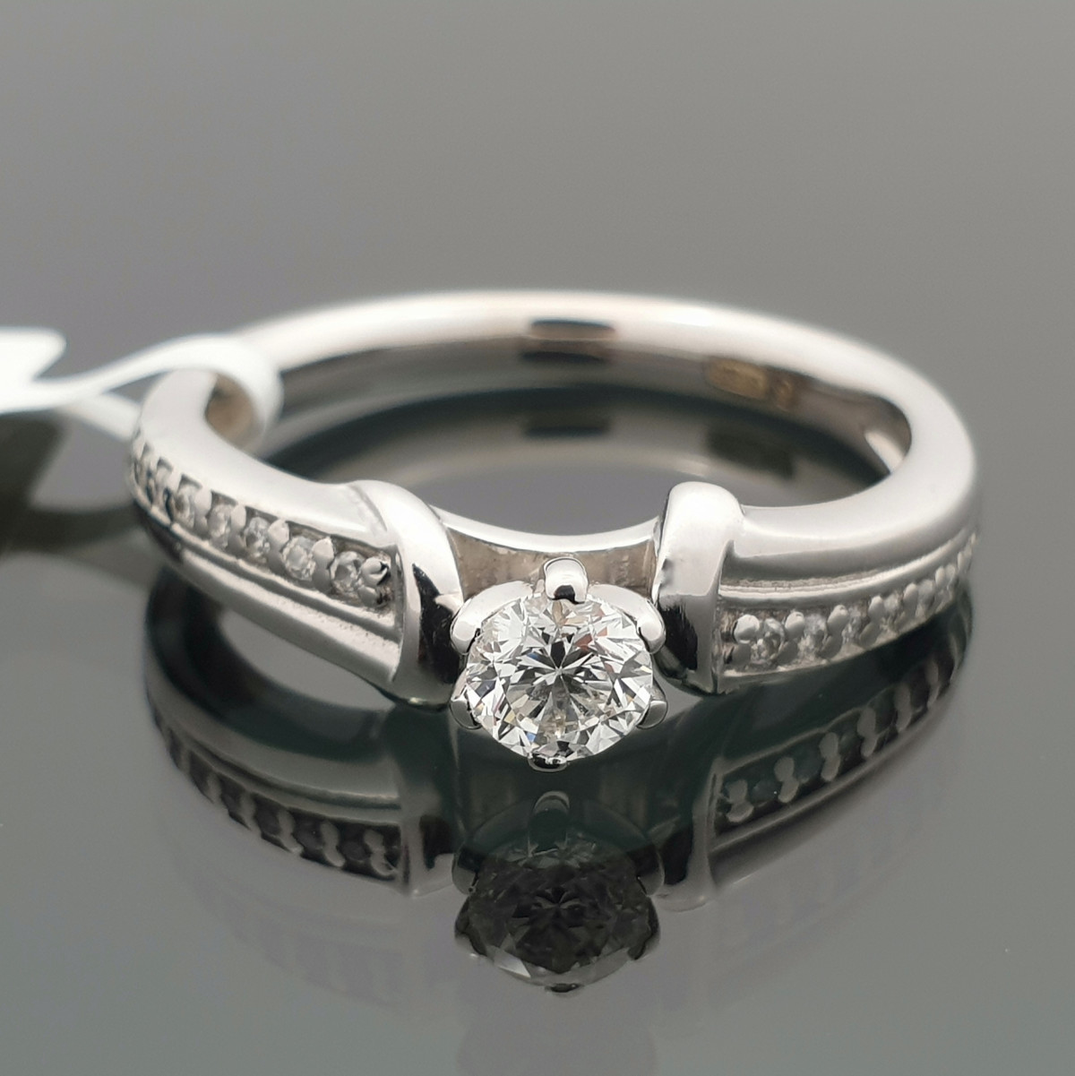 White Gold Engagement Ring with Diamonds (2532) 1