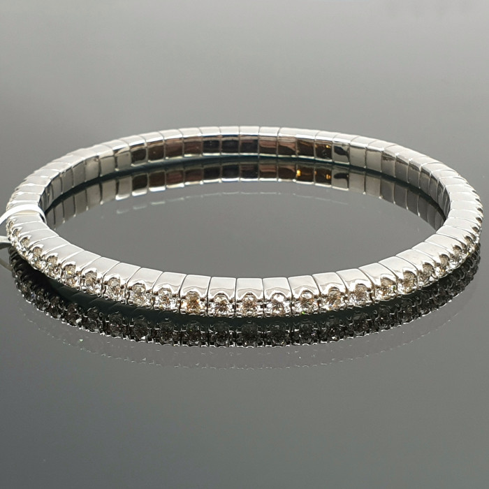 Unique Tennis Bracelet with Diamonds (71)
