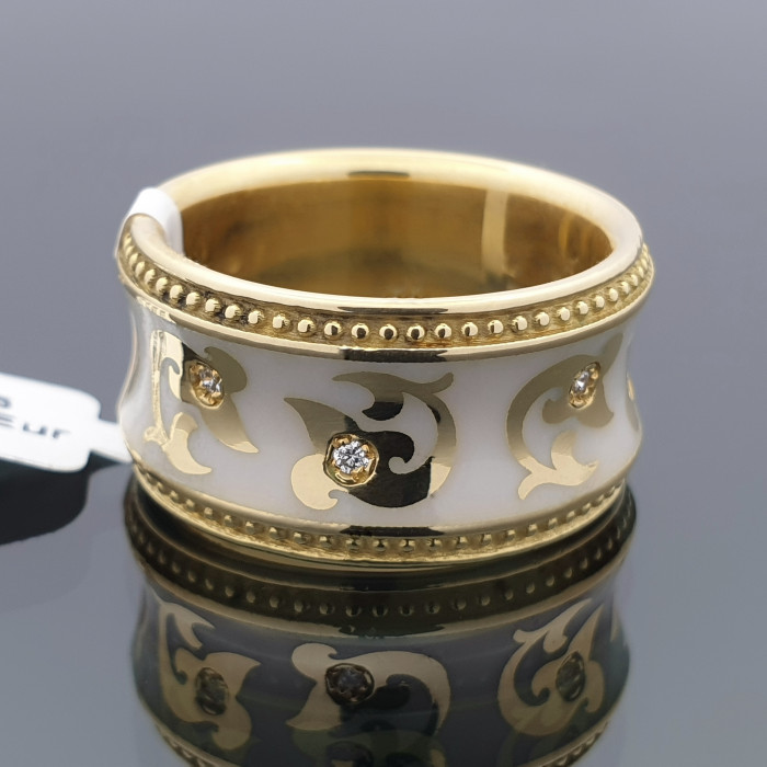 Unique gold ring covered with enamel and diamonds (2717)