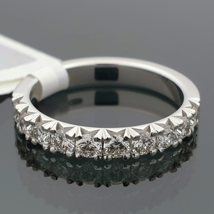 Fishtail diamond band (2766)