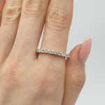 Lab-grown diamond strip (32) 2