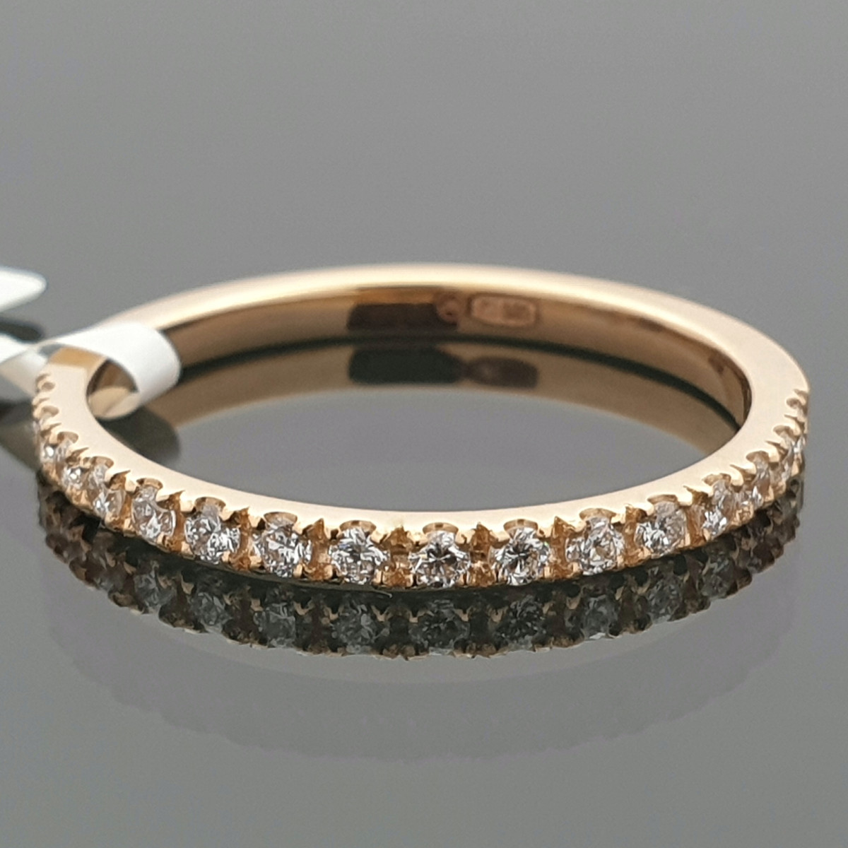 Minimalist rose gold Lab-grown diamond band (40) 1