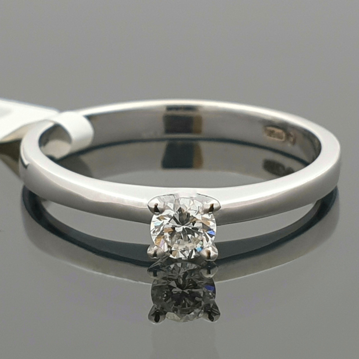 White gold classic engagement ring with lab-grown diamond (44) 1