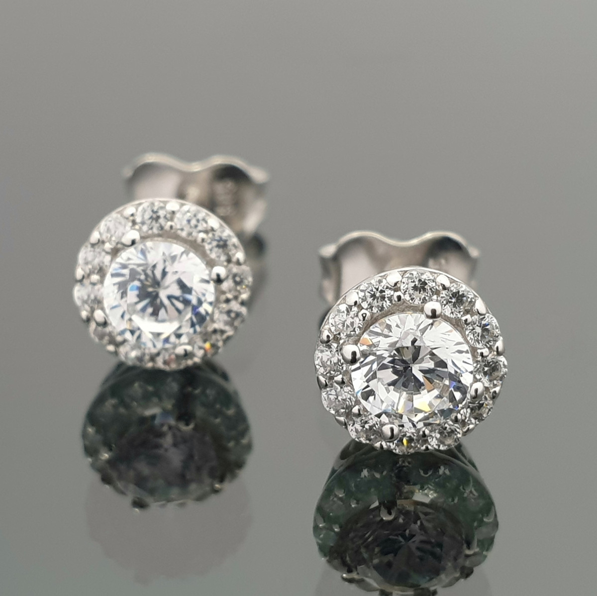 White gold earrings with eyelets (1790) 1