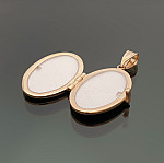 Opening gold pendant "Medallion" (1012) 2