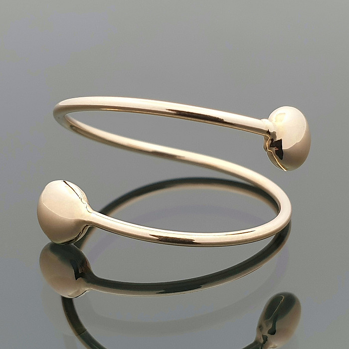 Minimalist gold ring (1915)