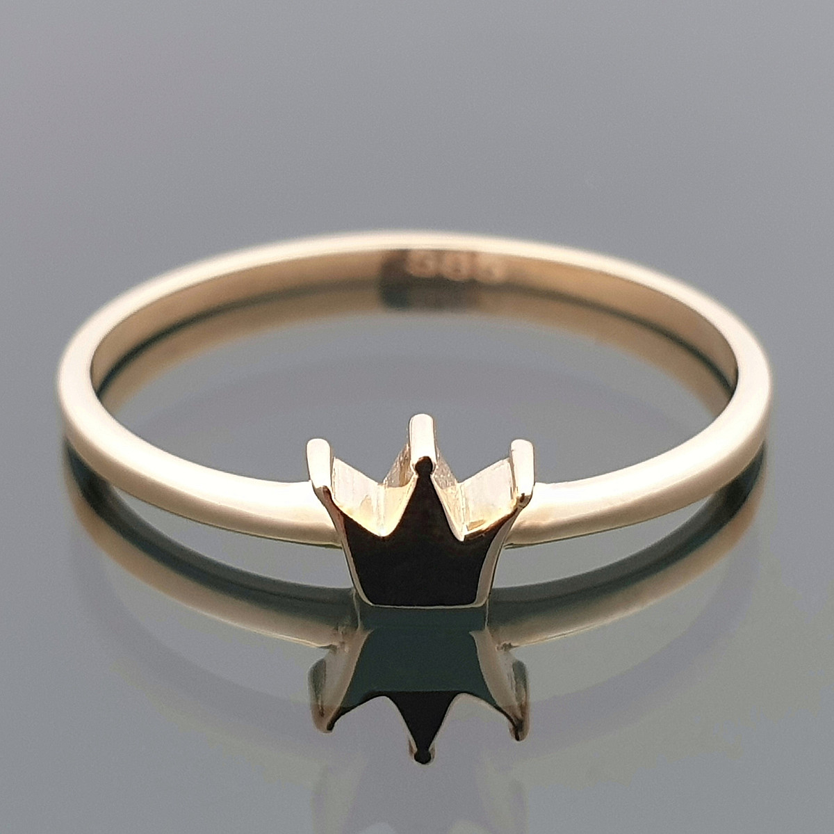 Gold ring "Crown" (1919) 1
