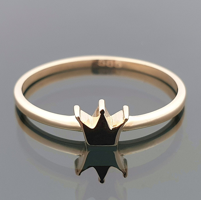 Gold ring "Crown" (1919)