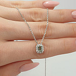 Gold chain with emerald and diamonds (402) 2