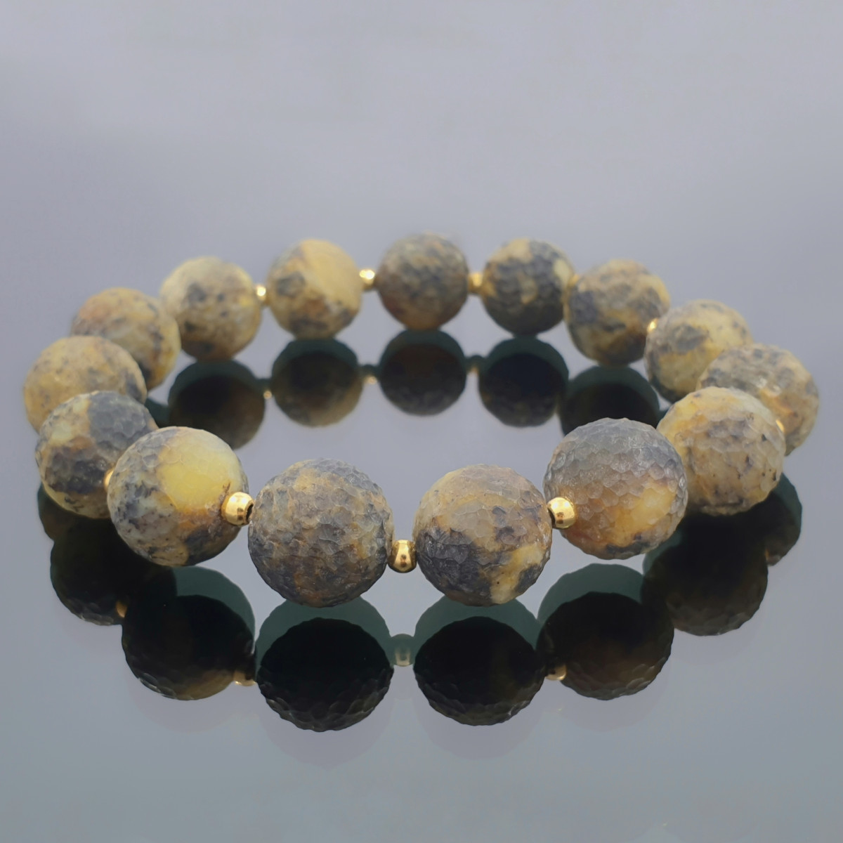 Dzintara aproce (34), Dzintara aproces, Produkta foto svars: 15.75 g, Dārgakmeņi: dzintars - Rotājumlietas internetā