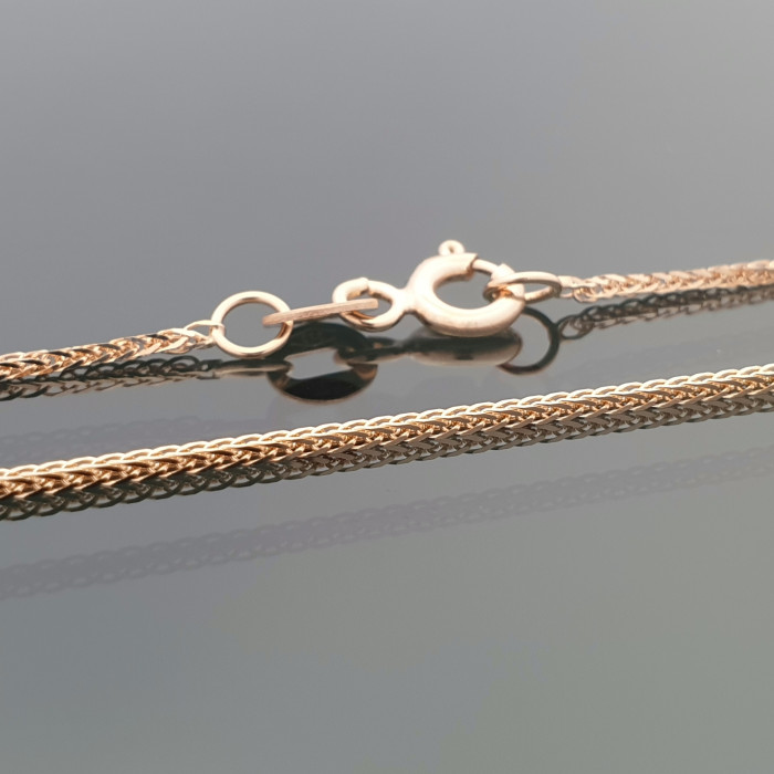 Gold chain (1651)