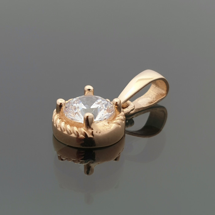 Round gold pendant with eye (1048)