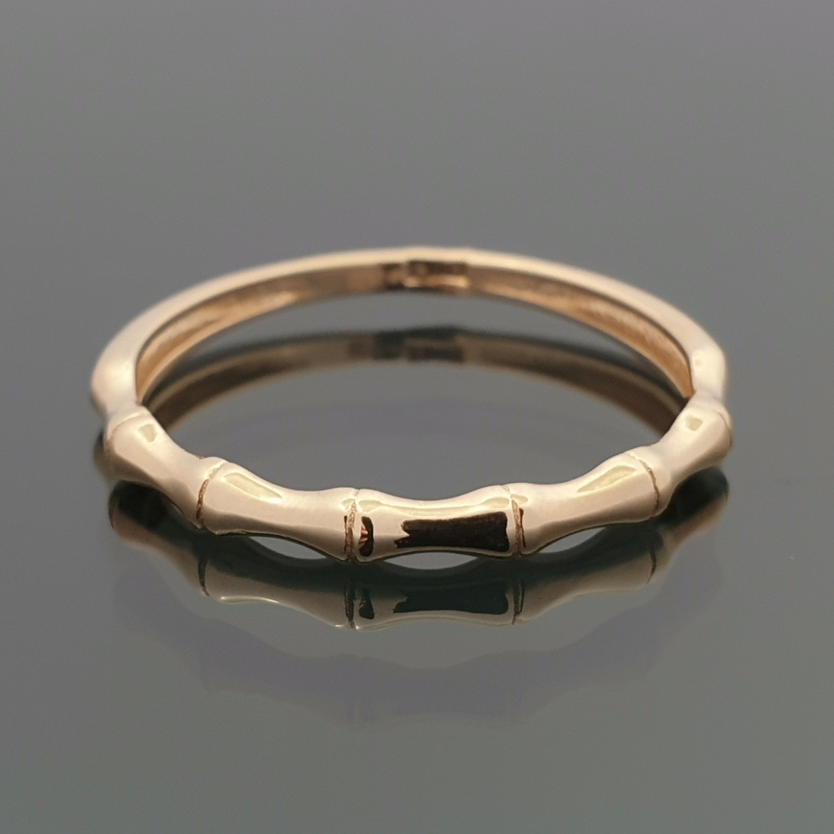 Minimālisma zelta gredzens (1982), Bez cilpām, Zelta standarts: 585, Produkta foto svars: 0.90 g - Rotājumlietas internetā