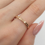 Minimālisma zelta gredzens (1990), Bez cilpām, Zelta standarts: 585, Produkta foto svars: 1.44 g - Pielāgotas rotājumlietas