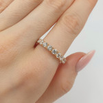 Zelta gredzens ar cirkona cilpiņu joslu (2079), Ar acīm, Zelta standarts: 585, Produkta foto svars: 3.30 g, Dārgakmeņi: Cirkons - Pielāgotas rotājumlietas