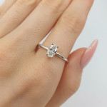 Klasisks saderināšanās gredzens ar laboratorijā audzētu dimantu (52), LAB AUDZĒTI ziedi, Zelta standarts: 585, Produkta foto svars: 1.90 g, Dārgakmeņi: Lab Grown diamond, Dārgakmens svars: 0.55 ct, Dārgakmens svars ct.: 0.30-0.69 ct - Pielāgotas rotājumlietas