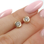 Minimālistiski sarkanā zelta auskari ar cilpiņām (1989), Ar acīm, Zelta standarts: 585, Produkta foto svars: 1.35 g, Dārgakmeņi: Cirkonis - Personalizētas rotājumlietas