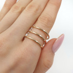 Moderns plats zelta gredzens (2110), Bez cilpām, Zelta standarts: 585, Produkta foto svars: 3.40 g - Pielāgotas rotājumlietas