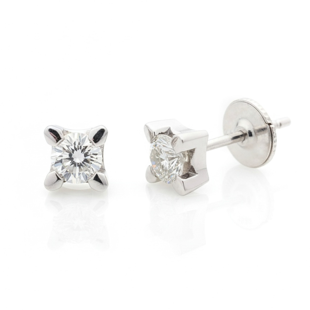 Baltā zelta auskari ar dimantiem (632), Auskari - twists, Zelta standarts: 750, Produkta foto svars: 3.11 g, Dārgakmeņi: Izcili, Dārgakmens svars: 1.00 ct 
(IGI 710524250 / 692523729), Dārgakmens svars ct.: 0.70-1.50 ct - Rotājumlietas internetā