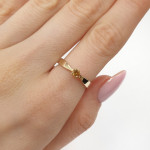 Zelta gredzens ar dzeltenu safīru (726), Sieviešu gredzeni, Zelta standarts: 585, Produkta foto svars: 2.34 g, Dārgakmeņi: Safīrs, Dārgakmens svars ct.: 0.10-0.19 ct, Dārgakmens svars: 0.15 ct - Pielāgotas rotājumlietas