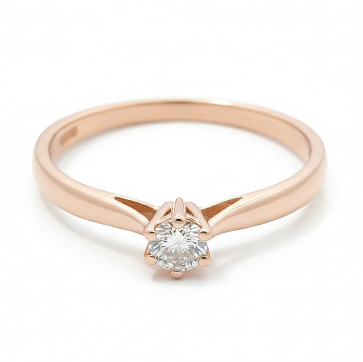 Rozā zelta saderināšanās gredzens ar dimantu (3039), Klasiskie saderināšanās gredzeni, Zelta standarts: 585, Produkta foto svars: 1.75 g, Dārgakmeņi: Izcili, Dārgakmens svars ct.: 0.10-0.19 ct, Dārgakmens svars: 0.12 ct - Rotājumlietas internetā