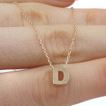Zelta ķēdīte ar burta "D" kulonu (1753), Vēstules, Zelta standarts: 585, Produkta foto svars: 1.45 g - Pielāgotas rotājumlietas