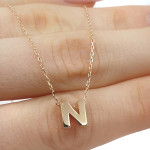 Zelta ķēdīte ar burta "N" kulonu (1757), Vēstules, Zelta standarts: 585, Produkta foto svars: 1.58 g - Pielāgotas rotājumlietas