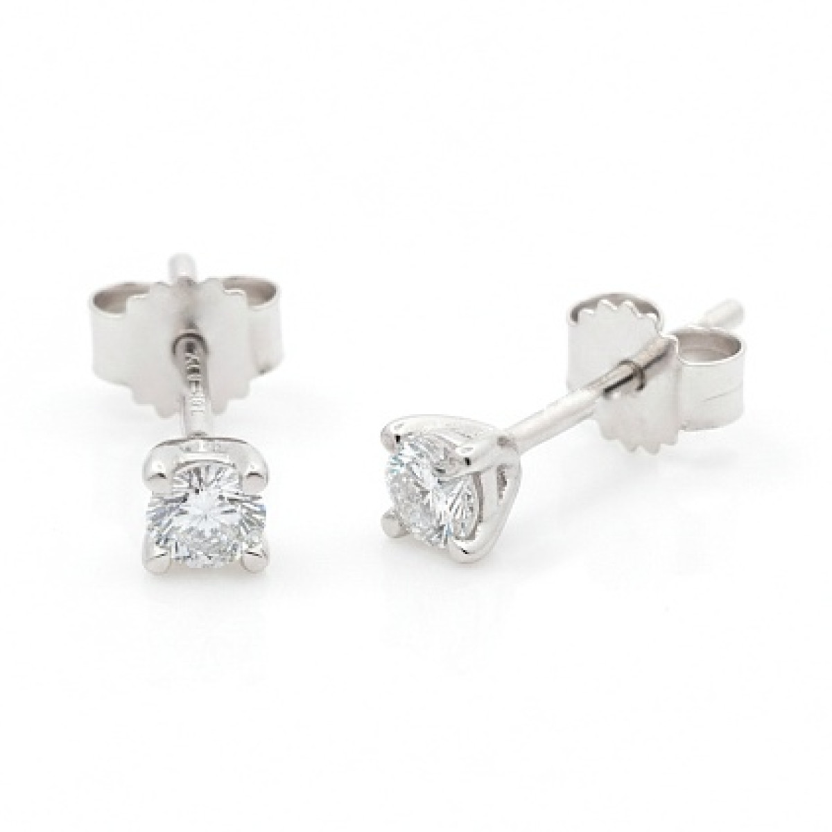 White gold minimalist earrings with diamonds (704), Earrings - twists, Gold type: 585, Item in the photo weight: 0.47 g, Gemstone: Brilliant, Gemstone ct.: 0.15 ct, Gemstone ct.: 0.10-0.19 ct - Jewelry online