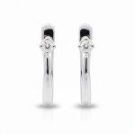 Baltā zelta auskari ar dimantiem un angļu aizdari (706), Auskari ar angļu aizdari, Zelta standarts: 585, Produkta foto svars: 1.90 g, Dārgakmeņi: Izcili, Dārgakmens svars ct.: 0.01-0.09 ct, Dārgakmens svars: 0.05 ct - Pielāgotas rotājumlietas