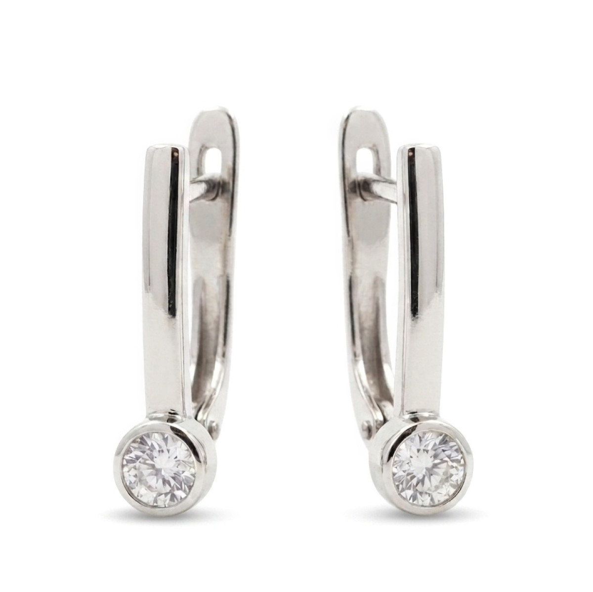 Minimalist earrings with diamonds and English clasp (800), Earrings with English clasp, Gold type: 585, Item in the photo weight: 1.78 g, Gemstone: Brilliant, Gemstone ct.: 0.20-0.29 ct, Gemstone ct.: 0.20 ct - Jewelry online