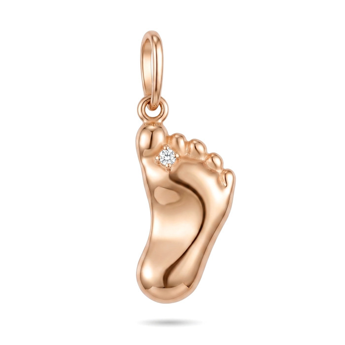 Gold pendant "Foot" (579)
